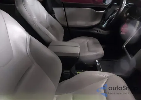 2016 Tesla Model S 90D/P100D/P85D/P90D z USA, uszkodzony, nr VIN 5YJSA1E40GF136499